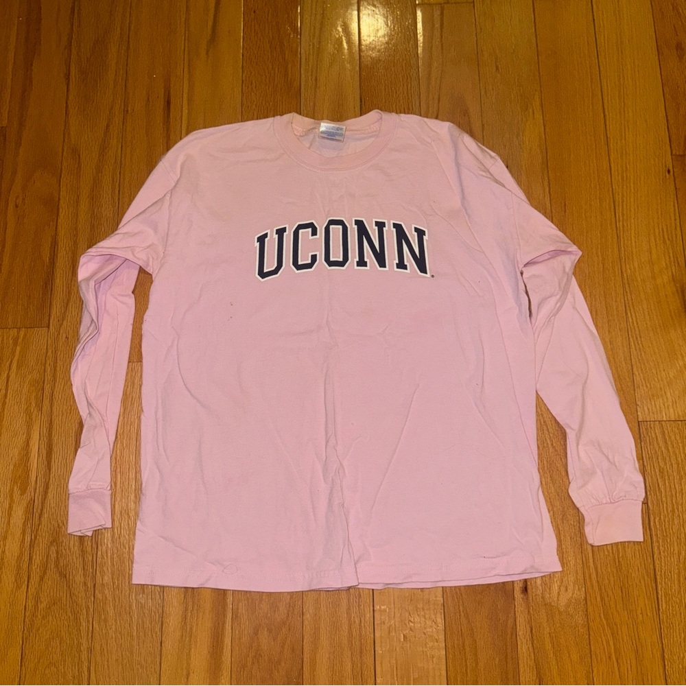 UConn Long Sleeve Tshirt